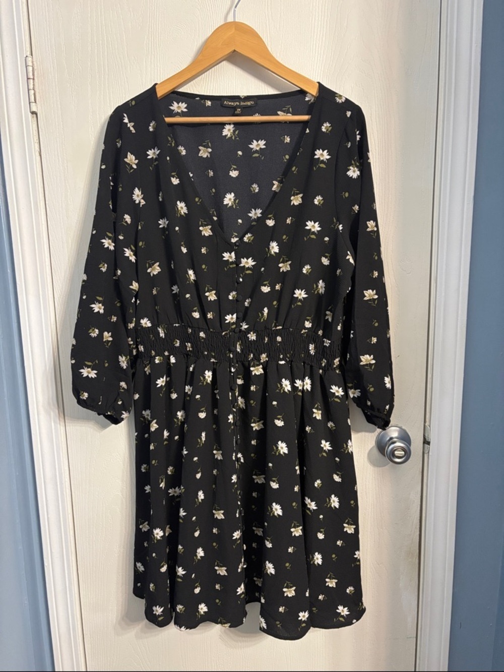 Black Floral V-Neck Smocked-Waist Long Sleeve Dress